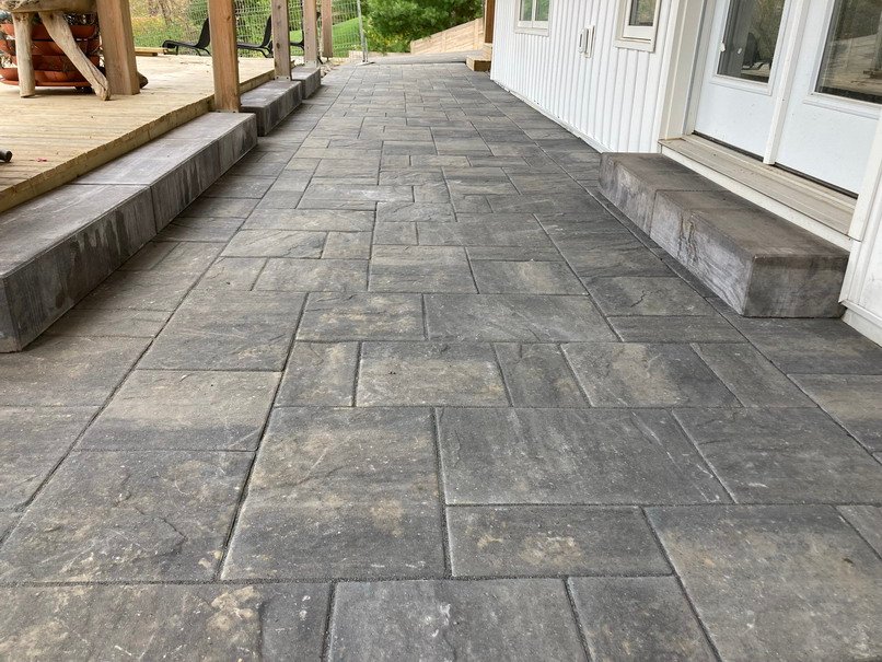 paver patio construction contractors