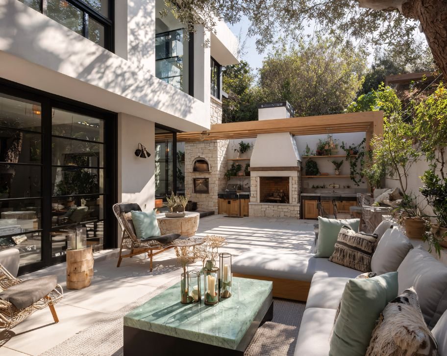 Outdoor fireplace vs fire pit