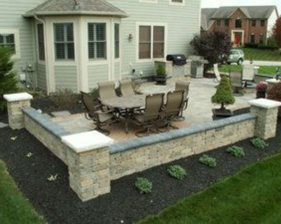 Best Retaining Wall Height for a Concrete Patio