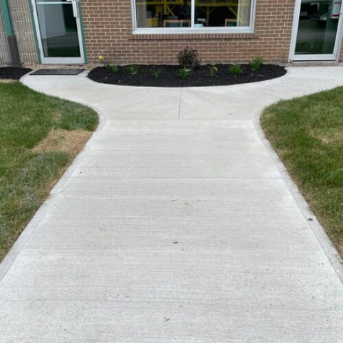 Repair vs Replace – Whats the Best Fix for a Cracked Walkway?