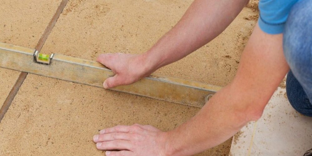 How to Level Ground for Patio Stones?